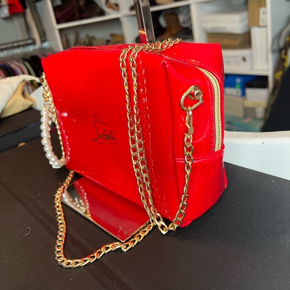 Christian Louboutin red bag - Picture 5 of 11